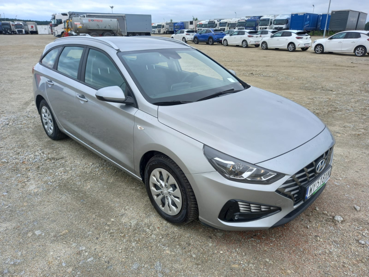 HYUNDAI I30 SUV - Джип: снимка 1 HYUNDAI I30 SUV - Джип: снимка 1