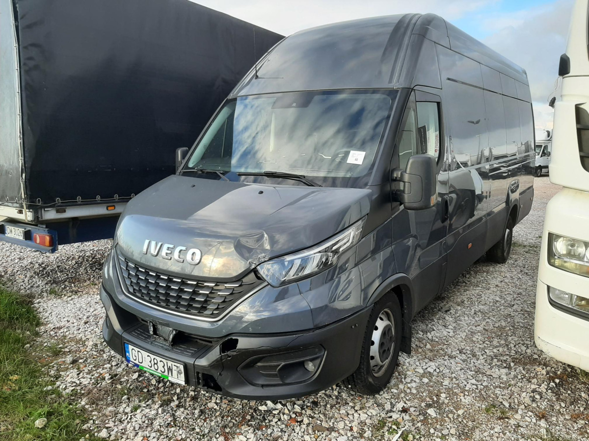 IVECO 35-180 Daily MR`16 E6 3.5t FURGON BLASZAK - Товарен бус: снимка 5 IVECO 35-180 Daily MR`16 E6 3.5t FURGON BLASZAK - Товарен бус: снимка 5