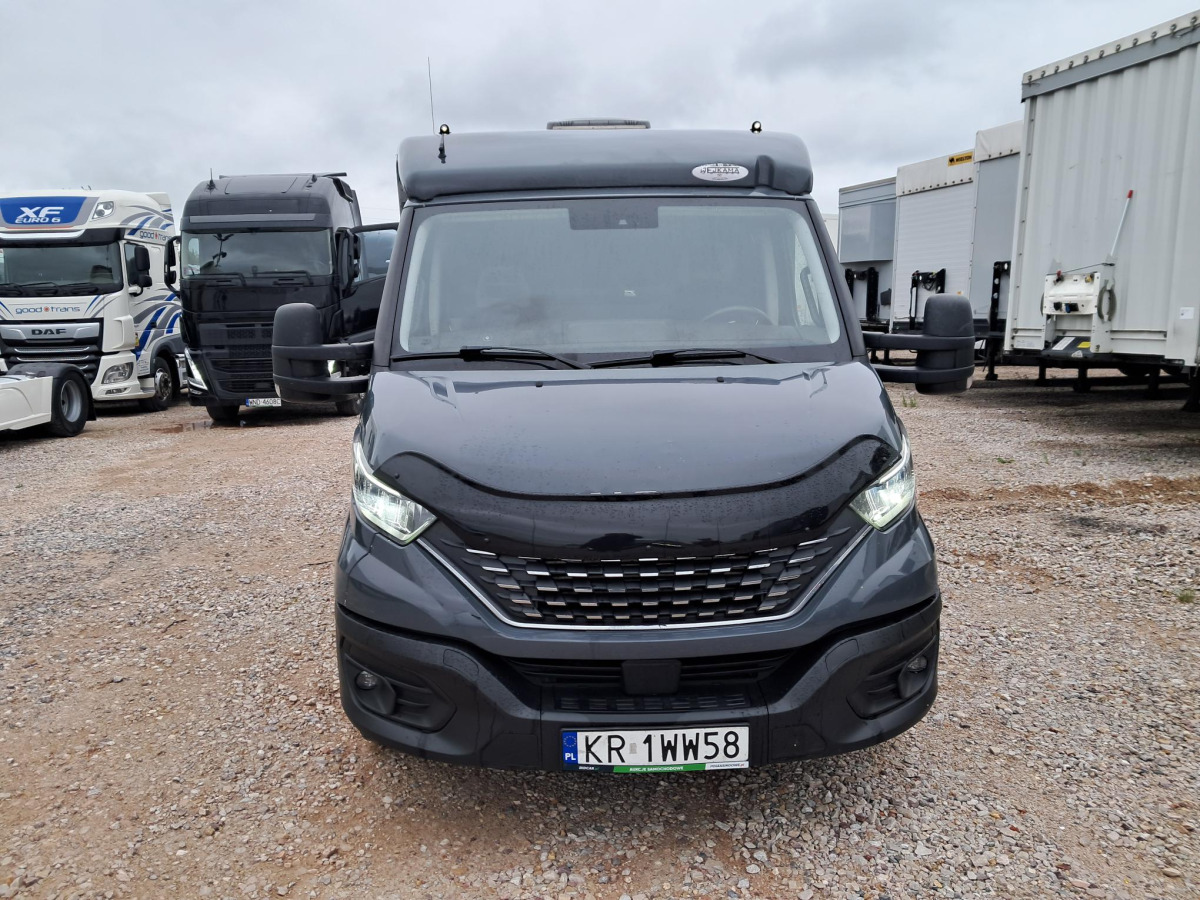 IVECO 35S18 AUTOLAWETA - Камион пътна помощ: снимка 2 IVECO 35S18 AUTOLAWETA - Камион пътна помощ: снимка 2