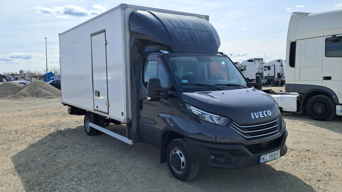 IVECO DAILY 50C18 KONTENER Z WINDĄ - Лекотоварен автомобил фургон: снимка 1 IVECO DAILY 50C18 KONTENER Z WINDĄ - Лекотоварен автомобил фургон: снимка 1