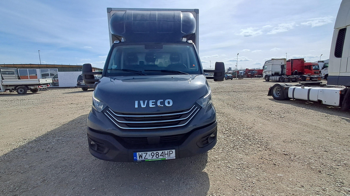 IVECO DAILY 50C18 KONTENER Z WINDĄ - Лекотоварен автомобил фургон: снимка 2 IVECO DAILY 50C18 KONTENER Z WINDĄ - Лекотоварен автомобил фургон: снимка 2