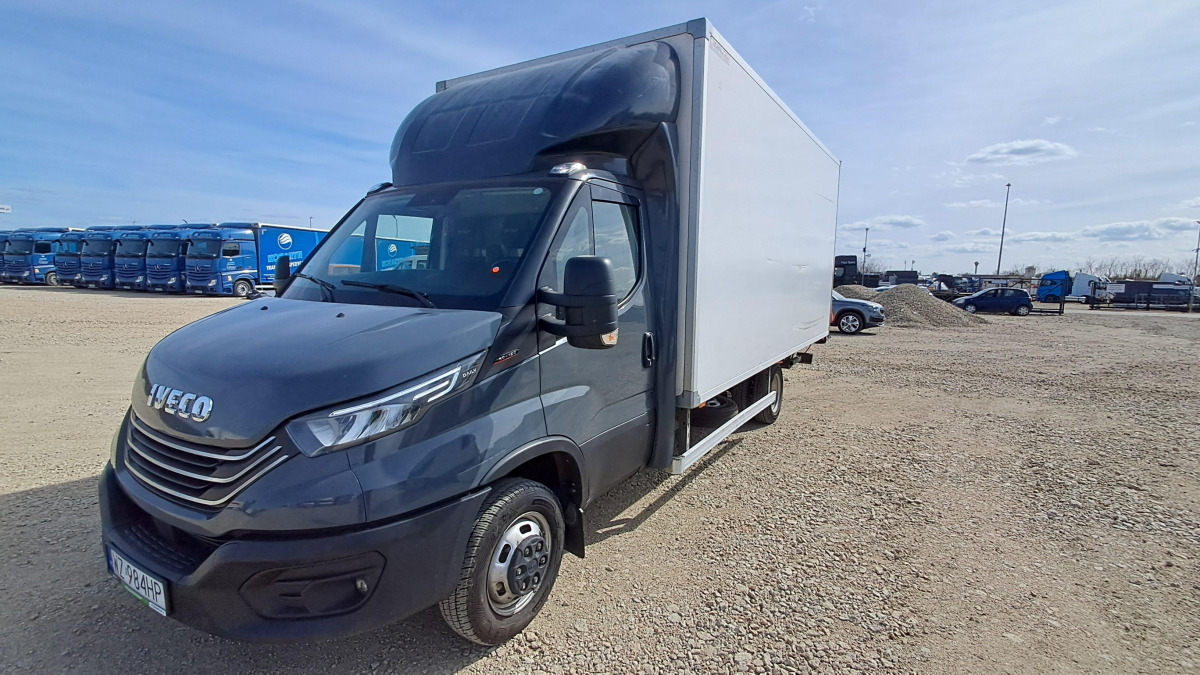 IVECO DAILY 50C18 KONTENER Z WINDĄ - Лекотоварен автомобил фургон: снимка 3 IVECO DAILY 50C18 KONTENER Z WINDĄ - Лекотоварен автомобил фургон: снимка 3