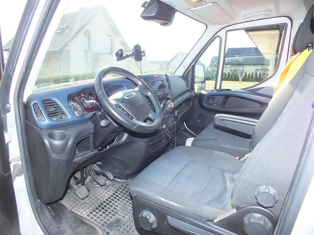 IVECO DAILY PLANDEKA - Брезентов бус: снимка 5 IVECO DAILY PLANDEKA - Брезентов бус: снимка 5