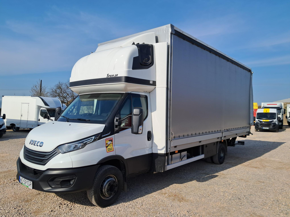 IVECO DAILY PLANDEKA Z WINDĄ - Брезентов бус: снимка 2 IVECO DAILY PLANDEKA Z WINDĄ - Брезентов бус: снимка 2