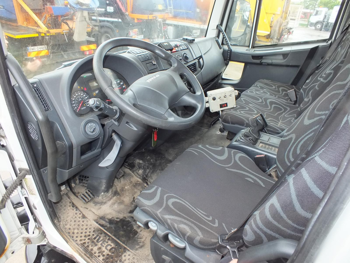 IVECO ML SPECJALISTYCZNY - Снегорин: снимка 5 IVECO ML SPECJALISTYCZNY - Снегорин: снимка 5