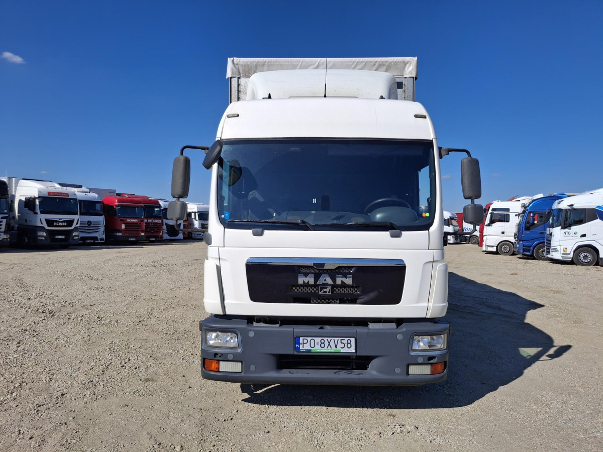 MAN/MAN TRUCK TGL12.250 4X2BL SOLÓWKA - Камион с брезент: снимка 2 MAN/MAN TRUCK TGL12.250 4X2BL SOLÓWKA - Камион с брезент: снимка 2