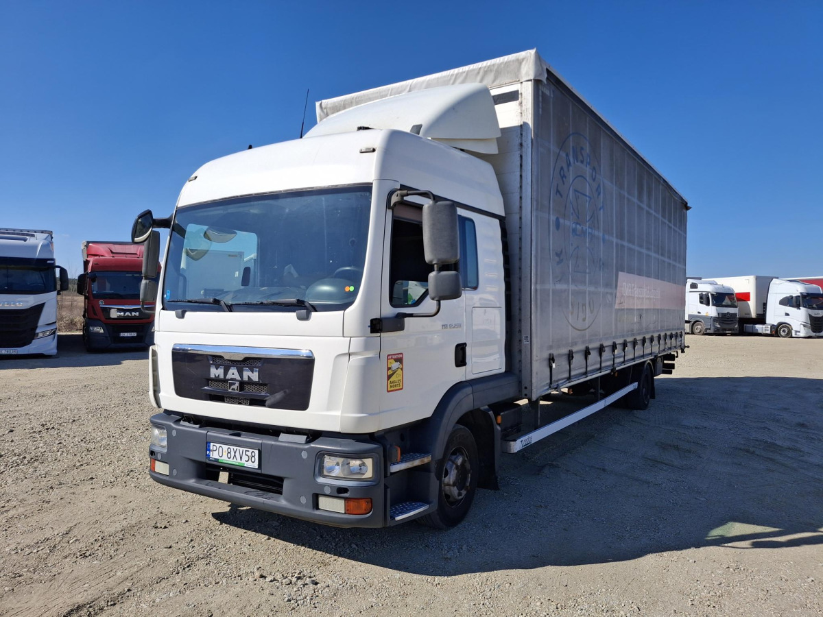 MAN/MAN TRUCK TGL12.250 4X2BL SOLÓWKA - Камион с брезент: снимка 3 MAN/MAN TRUCK TGL12.250 4X2BL SOLÓWKA - Камион с брезент: снимка 3