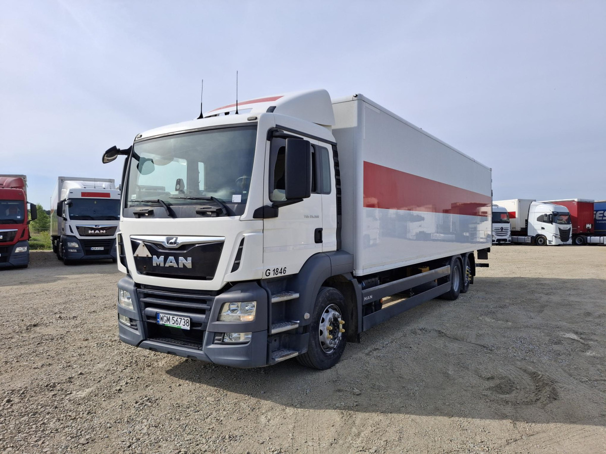 MAN TGS IZOTERMICZNY - Изотермичен камион: снимка 2 MAN TGS IZOTERMICZNY - Изотермичен камион: снимка 2