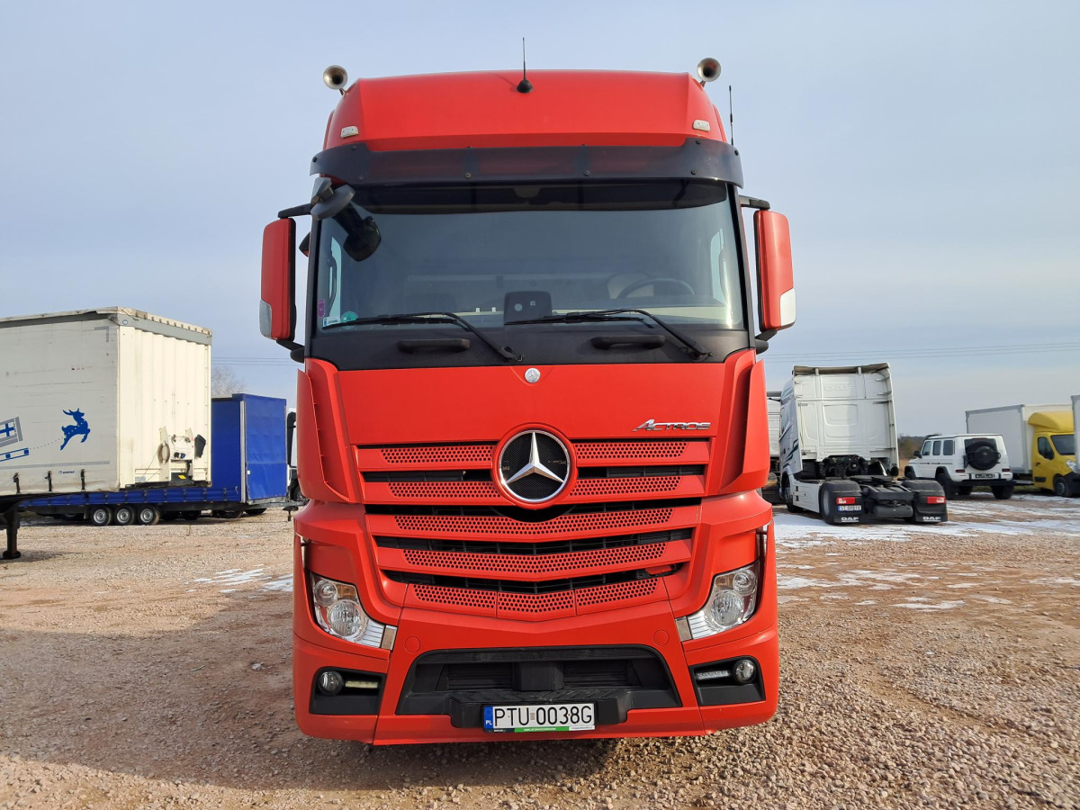 MERCEDES BENZ ACTROS BDF - Контейнеровоз/ Сменна каросерия камион: снимка 2 MERCEDES BENZ ACTROS BDF - Контейнеровоз/ Сменна каросерия камион: снимка 2