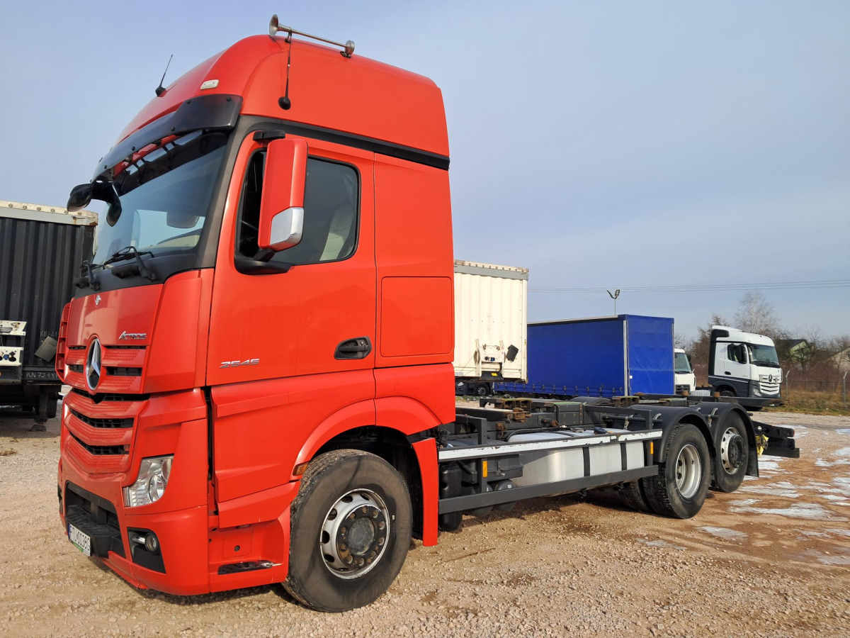 MERCEDES BENZ ACTROS BDF - Контейнеровоз/ Сменна каросерия камион: снимка 3 MERCEDES BENZ ACTROS BDF - Контейнеровоз/ Сменна каросерия камион: снимка 3
