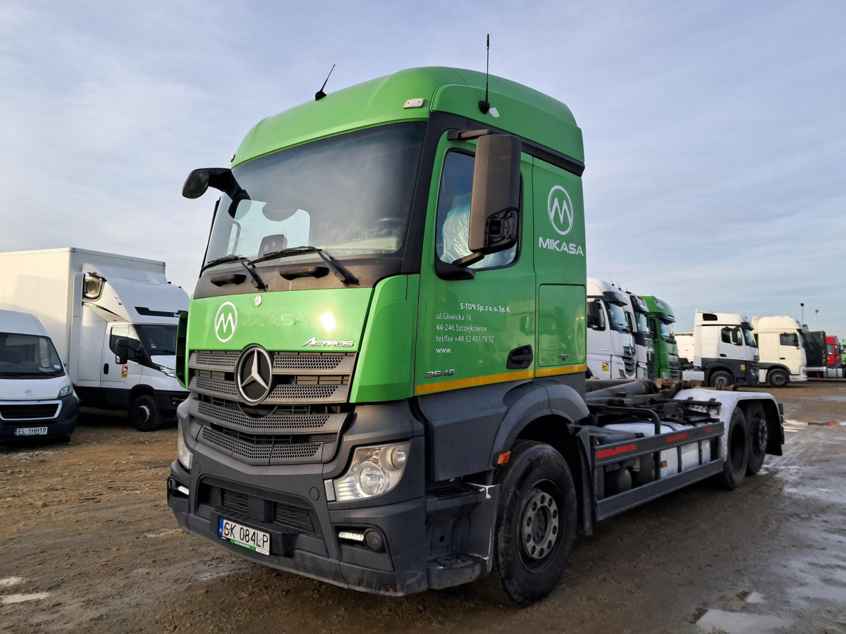 MERCEDES BENZ ACTROS HAKOWIEC - Мултилифт с кука камион: снимка 2 MERCEDES BENZ ACTROS HAKOWIEC - Мултилифт с кука камион: снимка 2