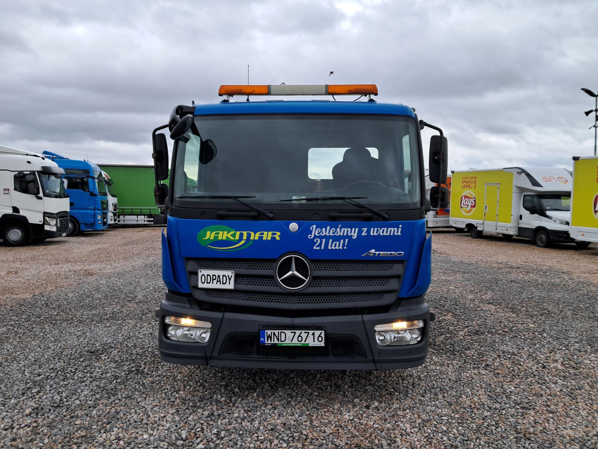 MERCEDES BENZ ATEGO HAKOWIEC - Мултилифт с кука камион: снимка 3 MERCEDES BENZ ATEGO HAKOWIEC - Мултилифт с кука камион: снимка 3