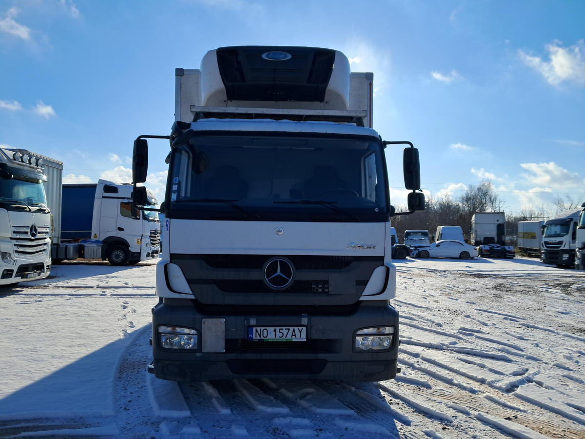 MERCEDES BENZ AXOR CHŁODNIA Z AGREGATEM - Рефрижератор камион: снимка 3 MERCEDES BENZ AXOR CHŁODNIA Z AGREGATEM - Рефрижератор камион: снимка 3