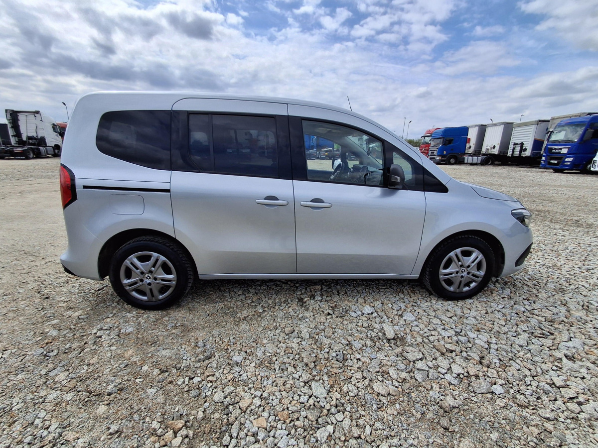 MERCEDES BENZ CITAN MINIVAN - Лек автомобил: снимка 4 MERCEDES BENZ CITAN MINIVAN - Лек автомобил: снимка 4