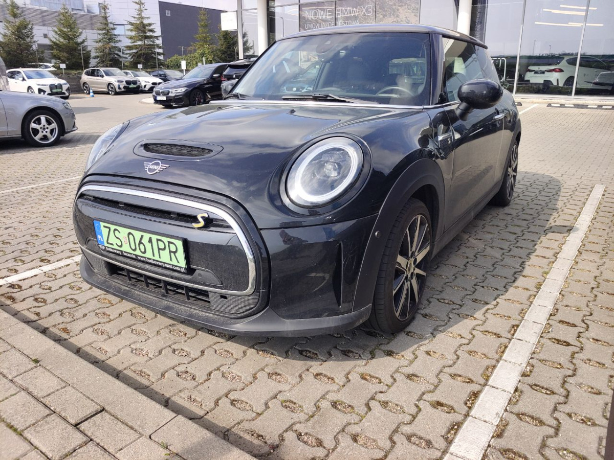 MINI Cooper SE HATCHBACK - Лек автомобил: снимка 2 MINI Cooper SE HATCHBACK - Лек автомобил: снимка 2