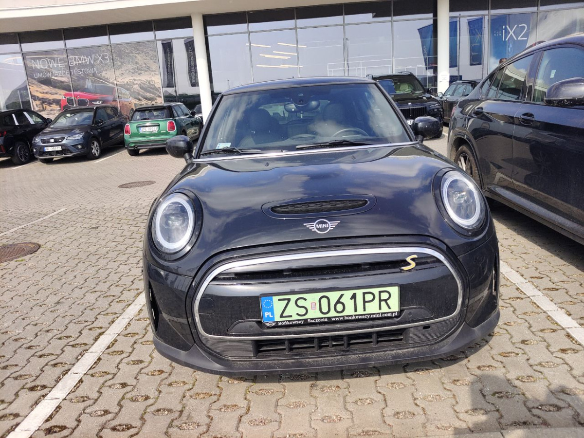 MINI Cooper SE HATCHBACK - Лек автомобил: снимка 5 MINI Cooper SE HATCHBACK - Лек автомобил: снимка 5
