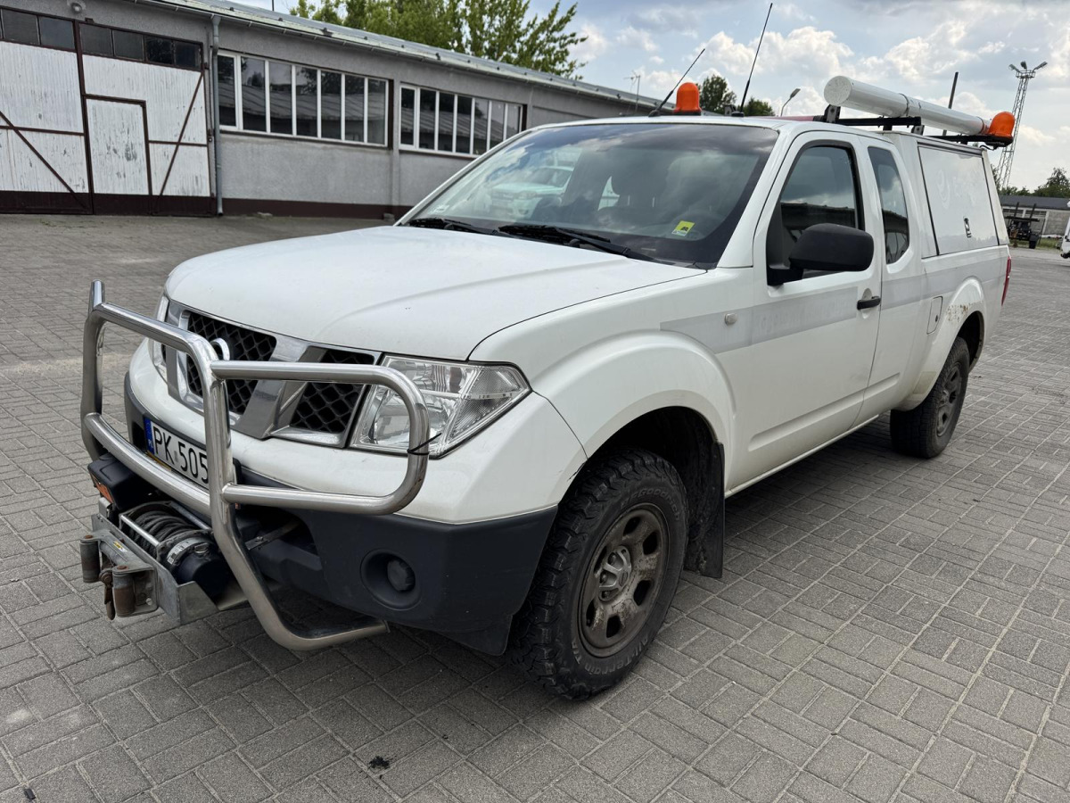 NISSAN NAVARA PICK-UP - Пикап: снимка 2 NISSAN NAVARA PICK-UP - Пикап: снимка 2