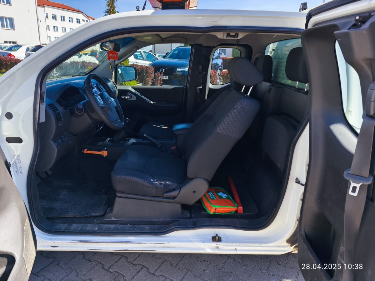 NISSAN NAVARA PICK-UP - Пикап: снимка 5 NISSAN NAVARA PICK-UP - Пикап: снимка 5