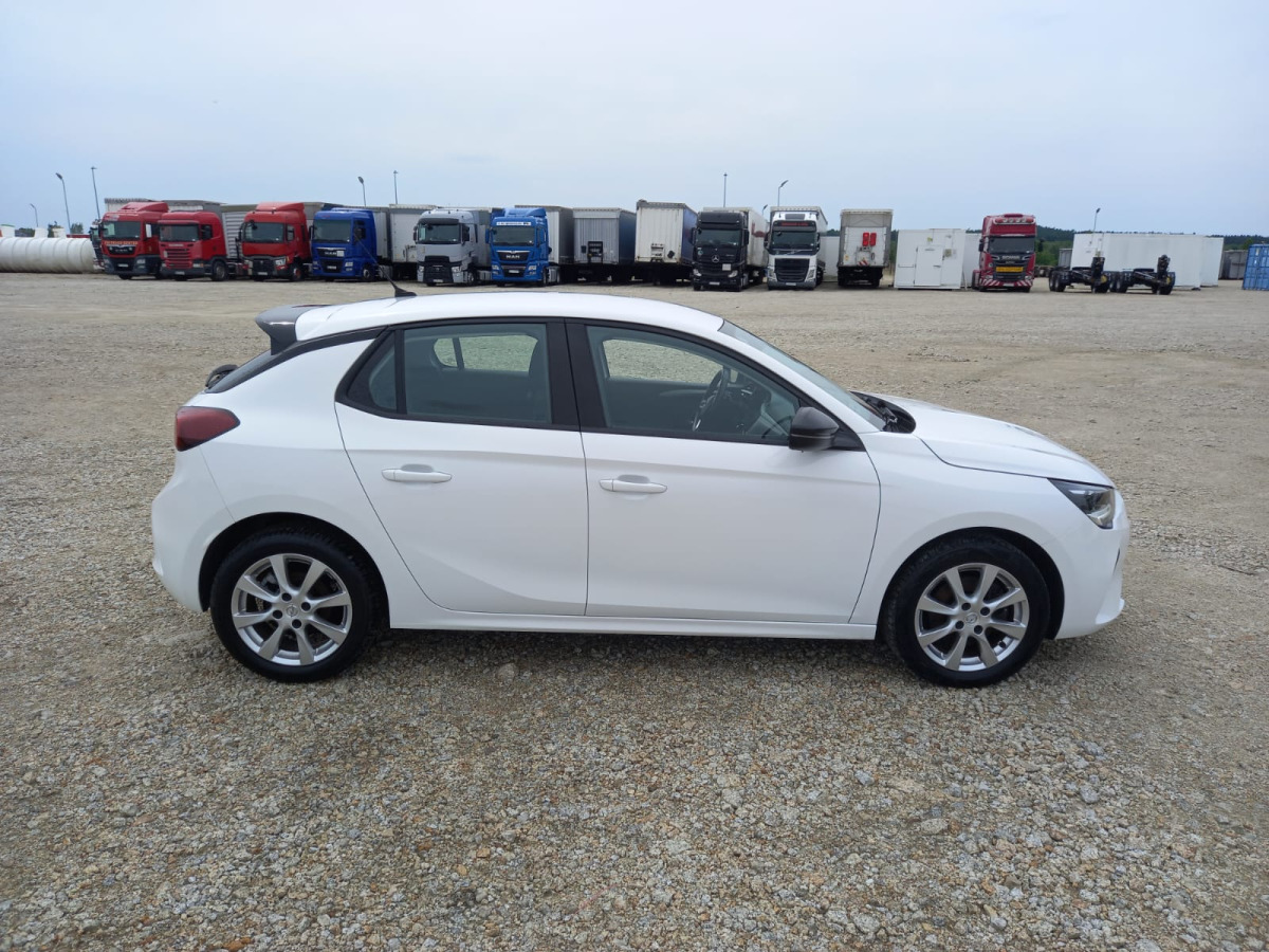 OPEL CORSA HATCHBACK - Хечбек: снимка 4 OPEL CORSA HATCHBACK - Хечбек: снимка 4