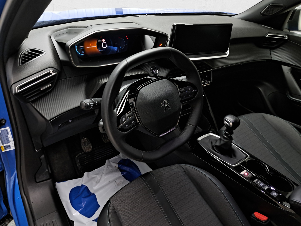 Хечбек PEUGEOT 2008 HATCHBACK: снимка 12