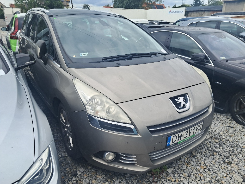 Джип PEUGEOT 5008 KOMBI: снимка 1
