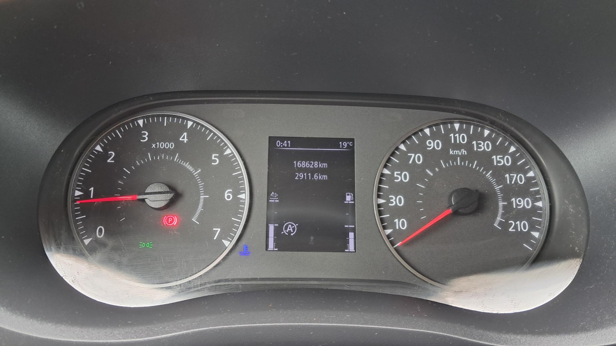 Лизинг на  RENAULT Master PLANDEKA Z WINDĄ RENAULT Master PLANDEKA Z WINDĄ: снимка 9