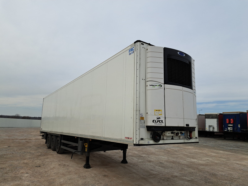 SCHMITZ CARGOBULL SCB*S3B CHŁODNIA - Рефрижератор ремарке: снимка 1 SCHMITZ CARGOBULL SCB*S3B CHŁODNIA - Рефрижератор ремарке: снимка 1