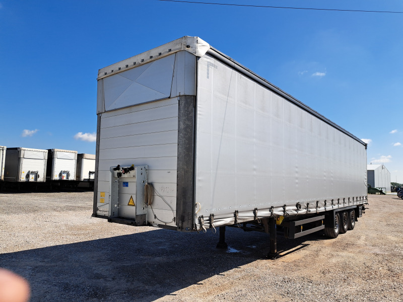 SCHMITZ CARGOBULL SCB S3T FIRANA - Брезентово ремарке: снимка 1 SCHMITZ CARGOBULL SCB S3T FIRANA - Брезентово ремарке: снимка 1