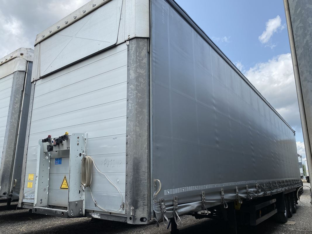 SCHMITZ CARGOBULL SCB S3T FIRANA - Брезентово ремарке: снимка 5 SCHMITZ CARGOBULL SCB S3T FIRANA - Брезентово ремарке: снимка 5