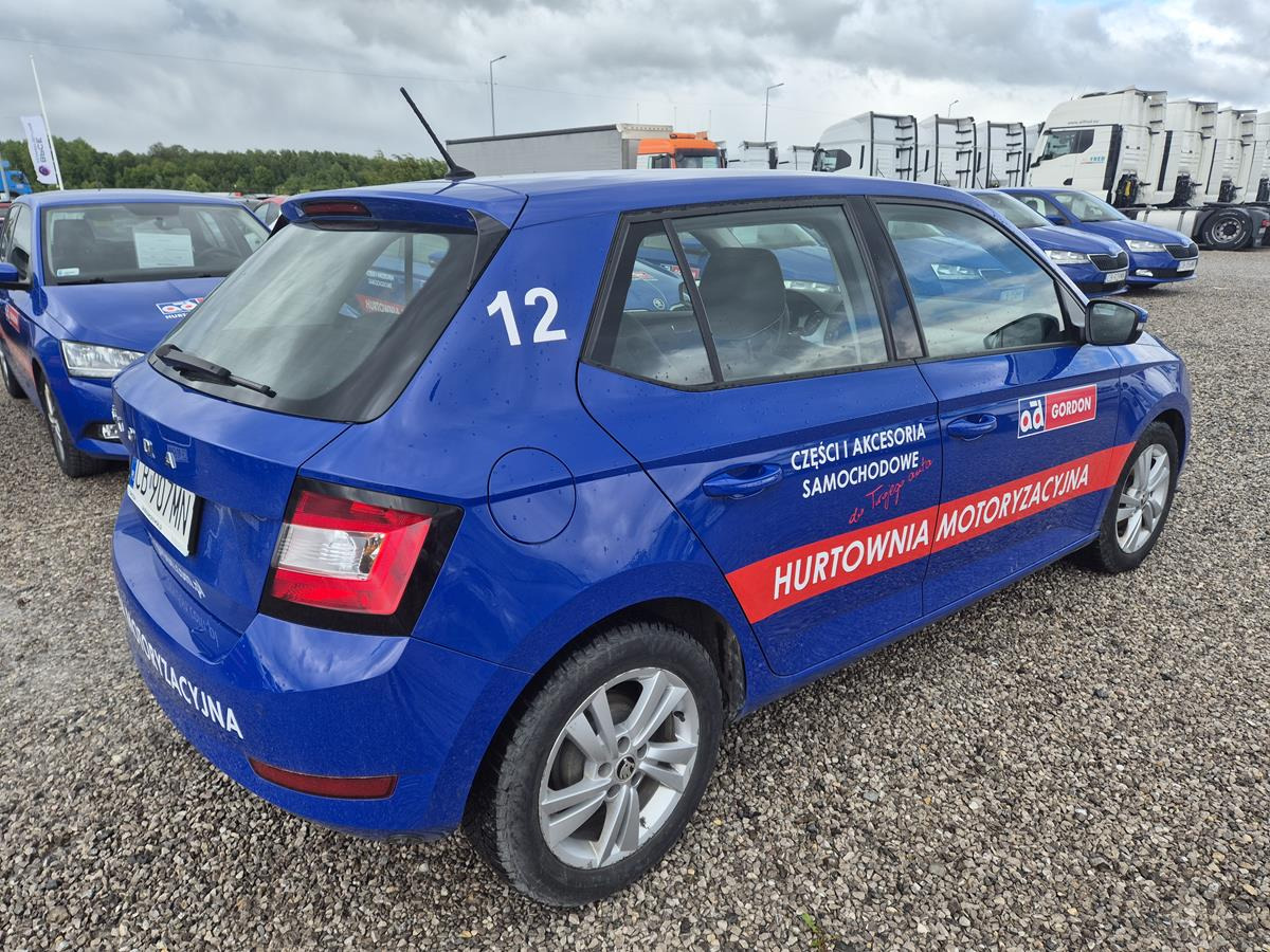 SKODA FABIA HATCHBACK - Хечбек: снимка 4 SKODA FABIA HATCHBACK - Хечбек: снимка 4