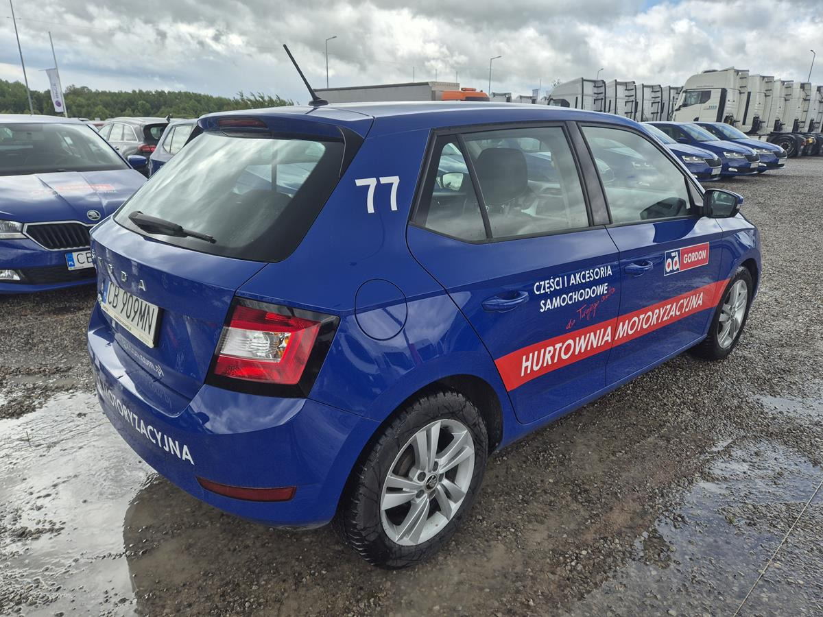 SKODA FABIA HATCHBACK - Хечбек: снимка 4 SKODA FABIA HATCHBACK - Хечбек: снимка 4