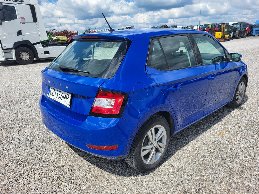SKODA FABIA HATCHBACK - Хечбек: снимка 4 SKODA FABIA HATCHBACK - Хечбек: снимка 4