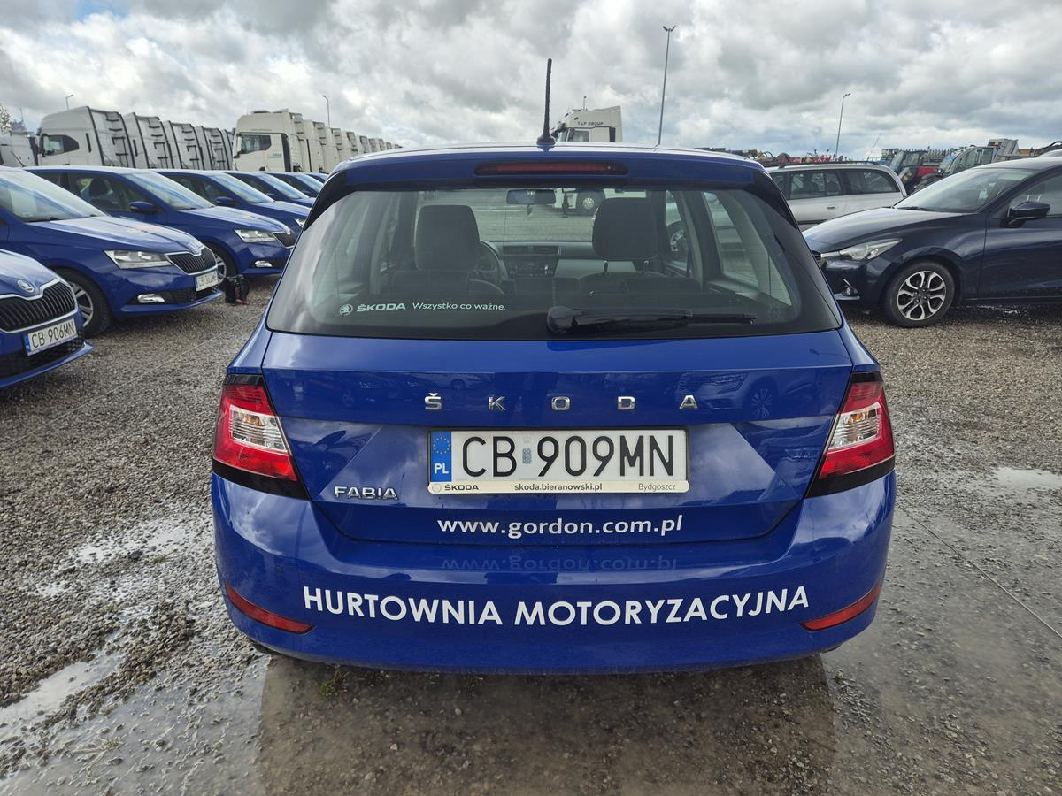 SKODA FABIA HATCHBACK - Хечбек: снимка 5 SKODA FABIA HATCHBACK - Хечбек: снимка 5