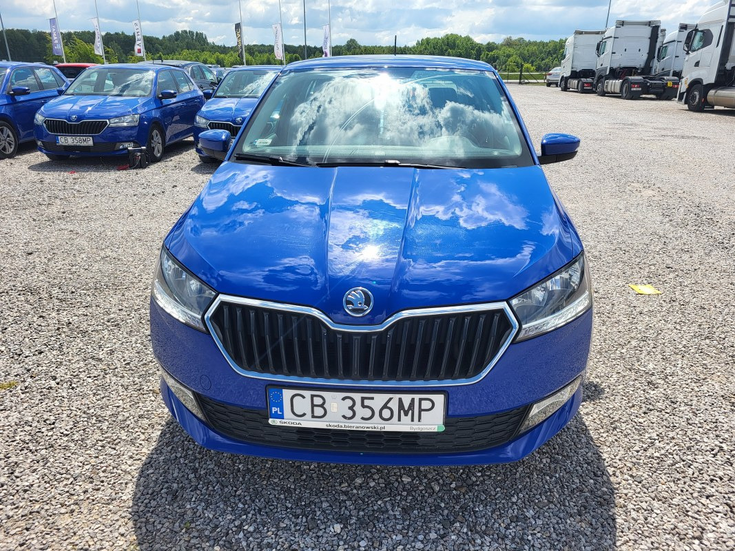 SKODA FABIA HATCHBACK - Хечбек: снимка 2 SKODA FABIA HATCHBACK - Хечбек: снимка 2