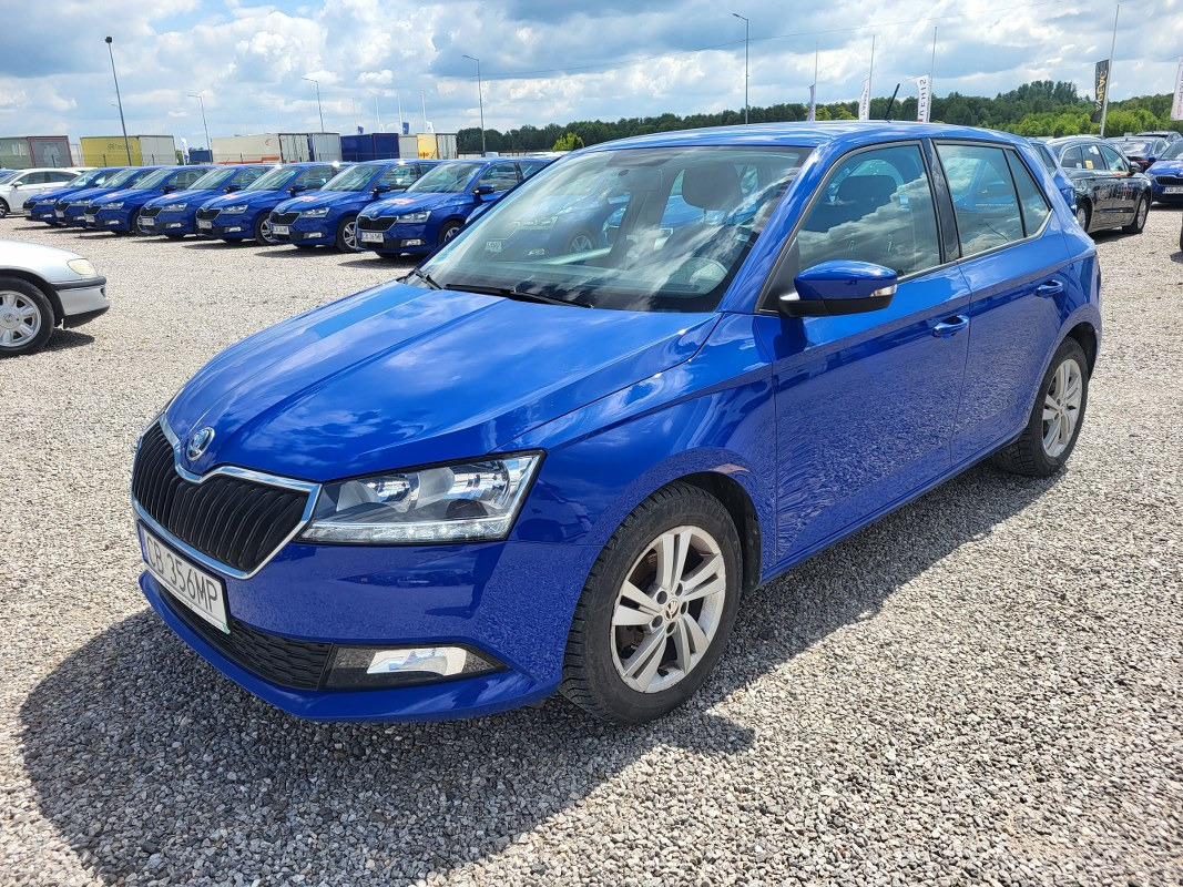 SKODA FABIA HATCHBACK - Хечбек: снимка 3 SKODA FABIA HATCHBACK - Хечбек: снимка 3