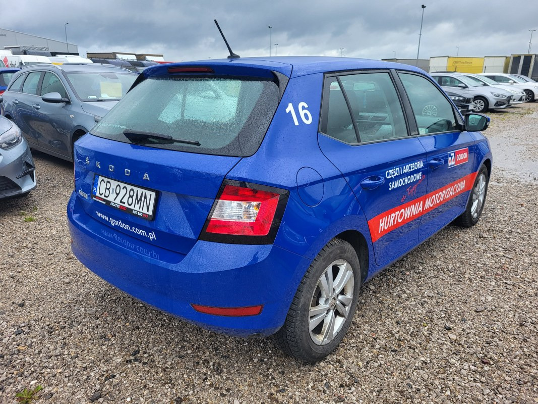 SKODA FABIA HATCHBACK - Хечбек: снимка 4 SKODA FABIA HATCHBACK - Хечбек: снимка 4