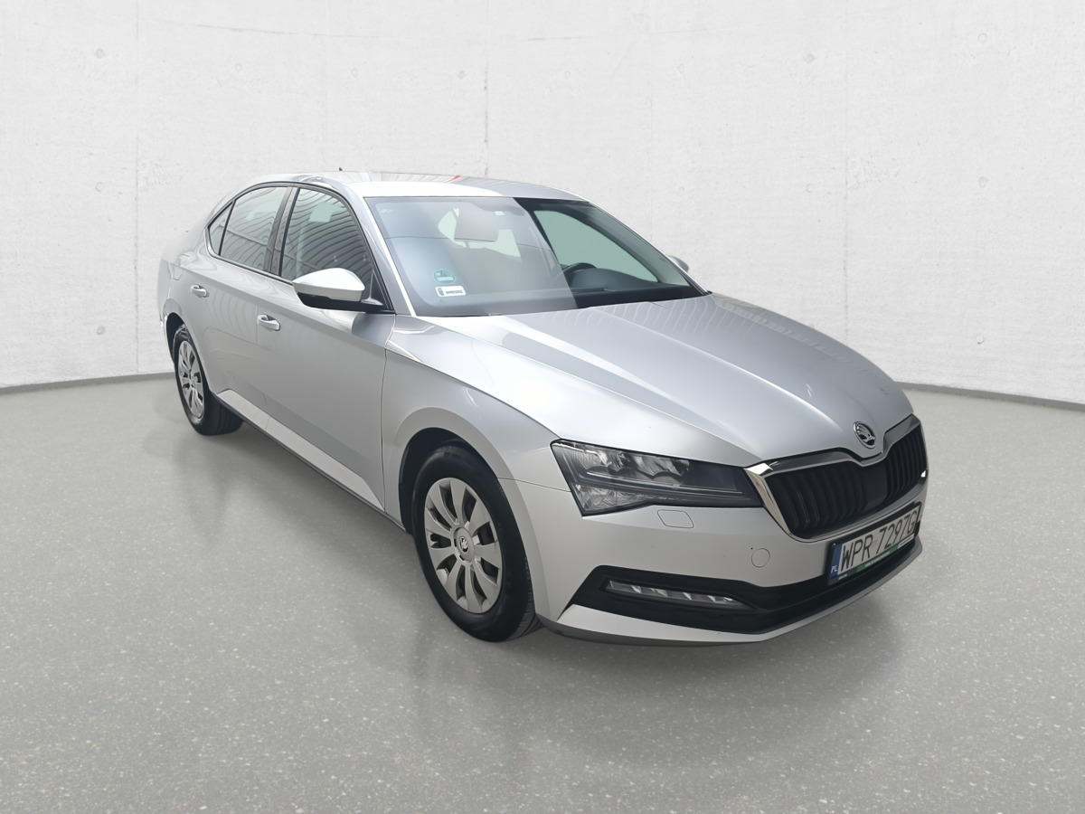 SKODA SUPERB SEDAN - Седан: снимка 2 SKODA SUPERB SEDAN - Седан: снимка 2