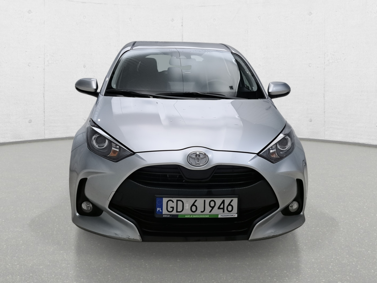 TOYOTA YARIS HATCHBACK - Хечбек: снимка 3 TOYOTA YARIS HATCHBACK - Хечбек: снимка 3