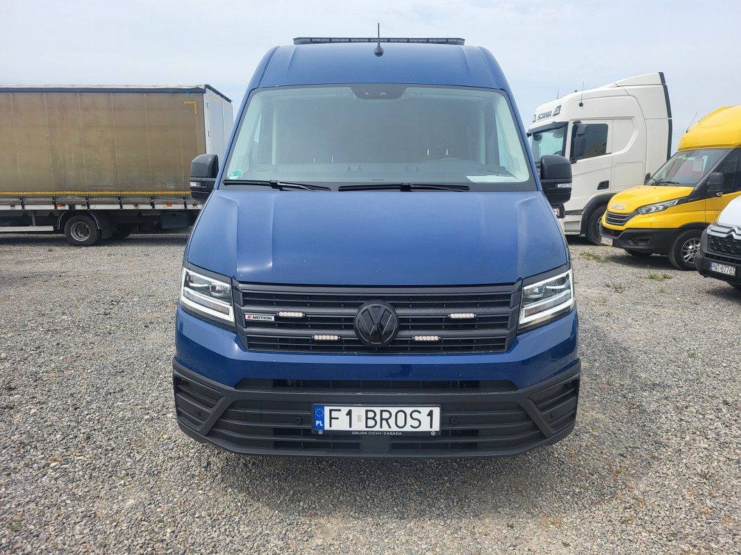 VOLKSWAGEN CRAFTER BRYGADÓWKA - Бус с двойна кабина: снимка 3 VOLKSWAGEN CRAFTER BRYGADÓWKA - Бус с двойна кабина: снимка 3