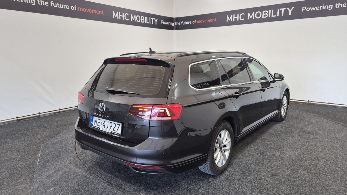 VOLKSWAGEN PASSAT KOMBI - Лек автомобил: снимка 4 VOLKSWAGEN PASSAT KOMBI - Лек автомобил: снимка 4