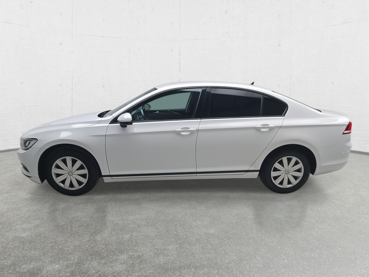 VOLKSWAGEN PASSAT SEDAN - Седан: снимка 5 VOLKSWAGEN PASSAT SEDAN - Седан: снимка 5