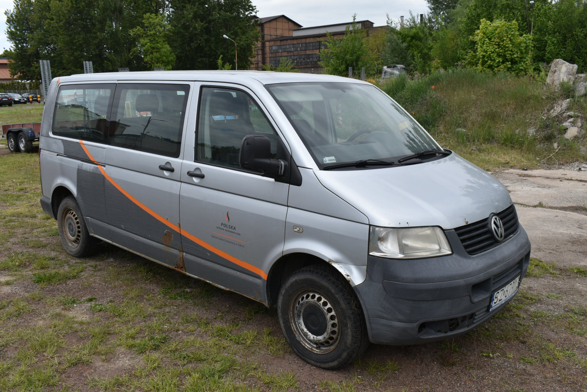 VOLKSWAGEN TRANSPORTER BRYGADÓWKA - Бус с двойна кабина: снимка 1 VOLKSWAGEN TRANSPORTER BRYGADÓWKA - Бус с двойна кабина: снимка 1