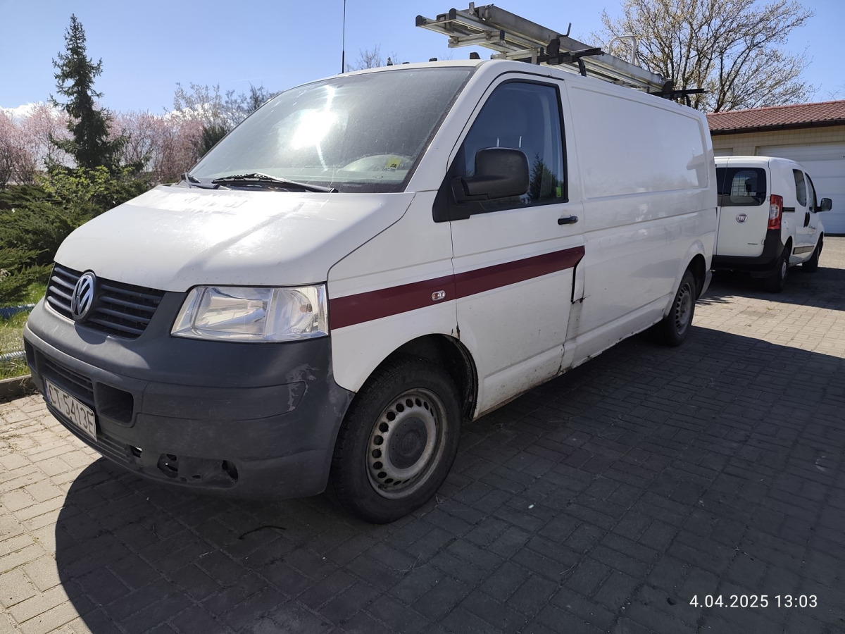 VOLKSWAGEN TRANSPORTER FURGON BLASZAK - Товарен бус: снимка 2 VOLKSWAGEN TRANSPORTER FURGON BLASZAK - Товарен бус: снимка 2