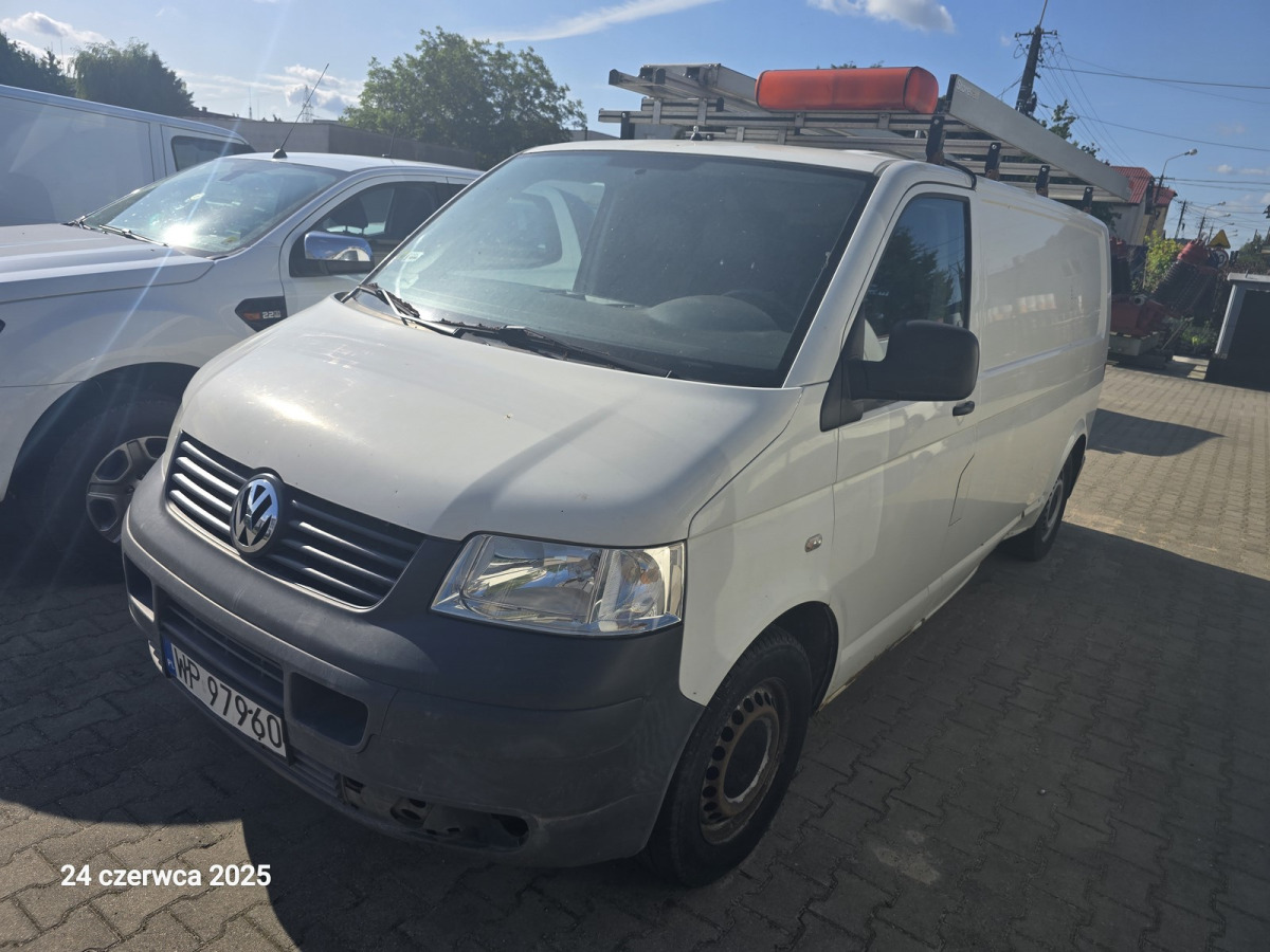 VOLKSWAGEN TRANSPORTER FURGON BLASZAK - Товарен бус: снимка 2 VOLKSWAGEN TRANSPORTER FURGON BLASZAK - Товарен бус: снимка 2