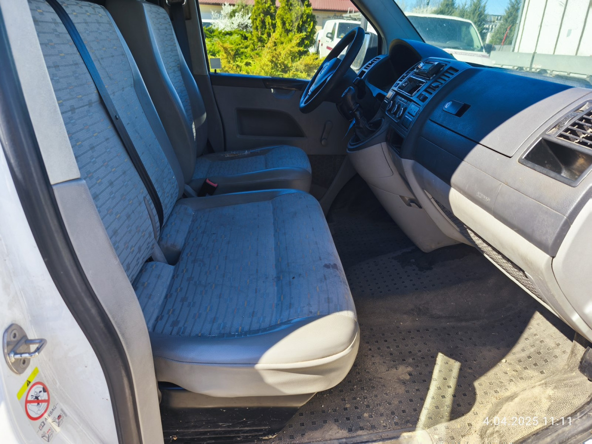 VOLKSWAGEN TRANSPORTER FURGON BLASZAK - Товарен бус: снимка 5 VOLKSWAGEN TRANSPORTER FURGON BLASZAK - Товарен бус: снимка 5