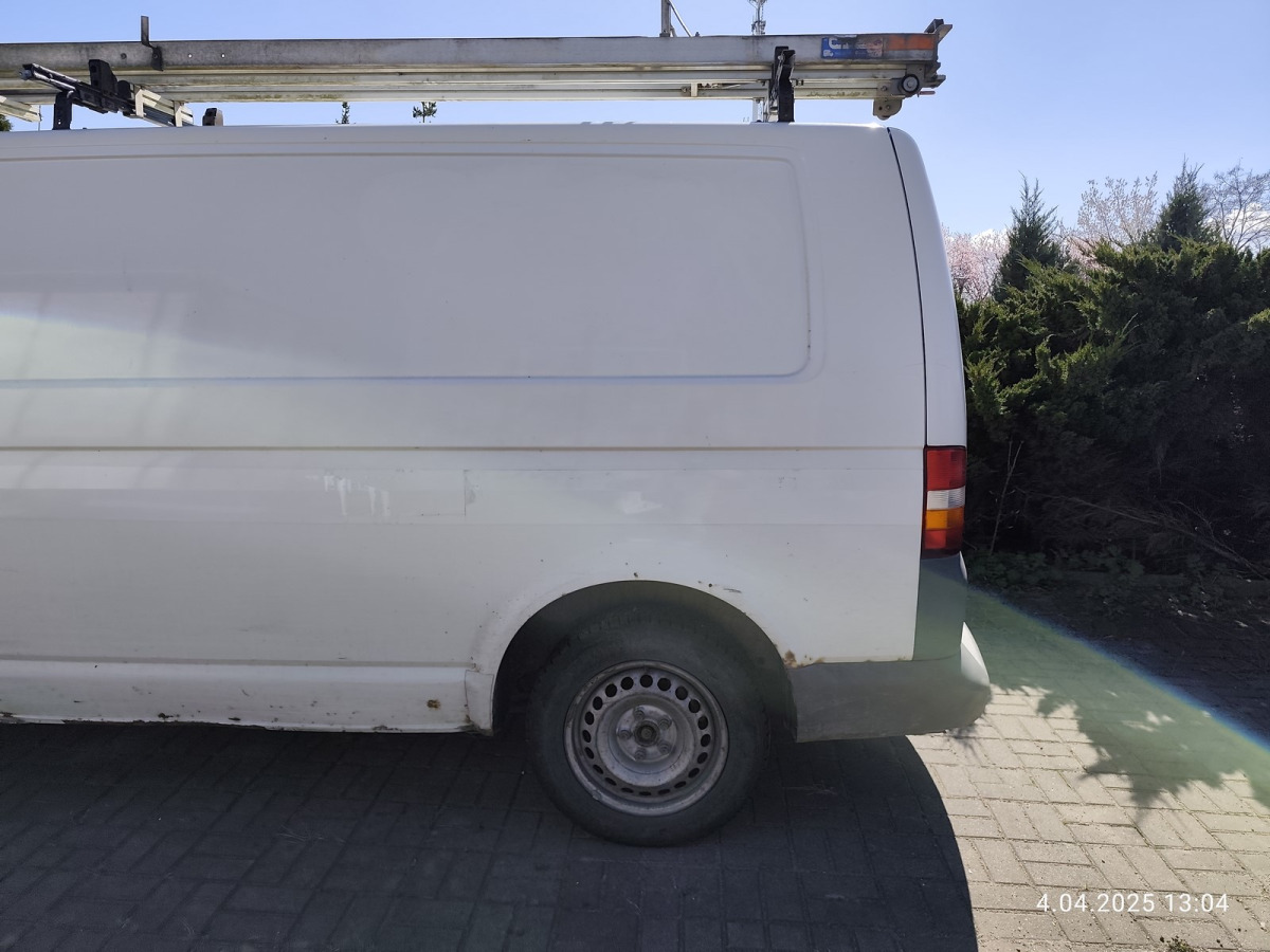 VOLKSWAGEN TRANSPORTER FURGON BLASZAK - Товарен бус: снимка 4 VOLKSWAGEN TRANSPORTER FURGON BLASZAK - Товарен бус: снимка 4