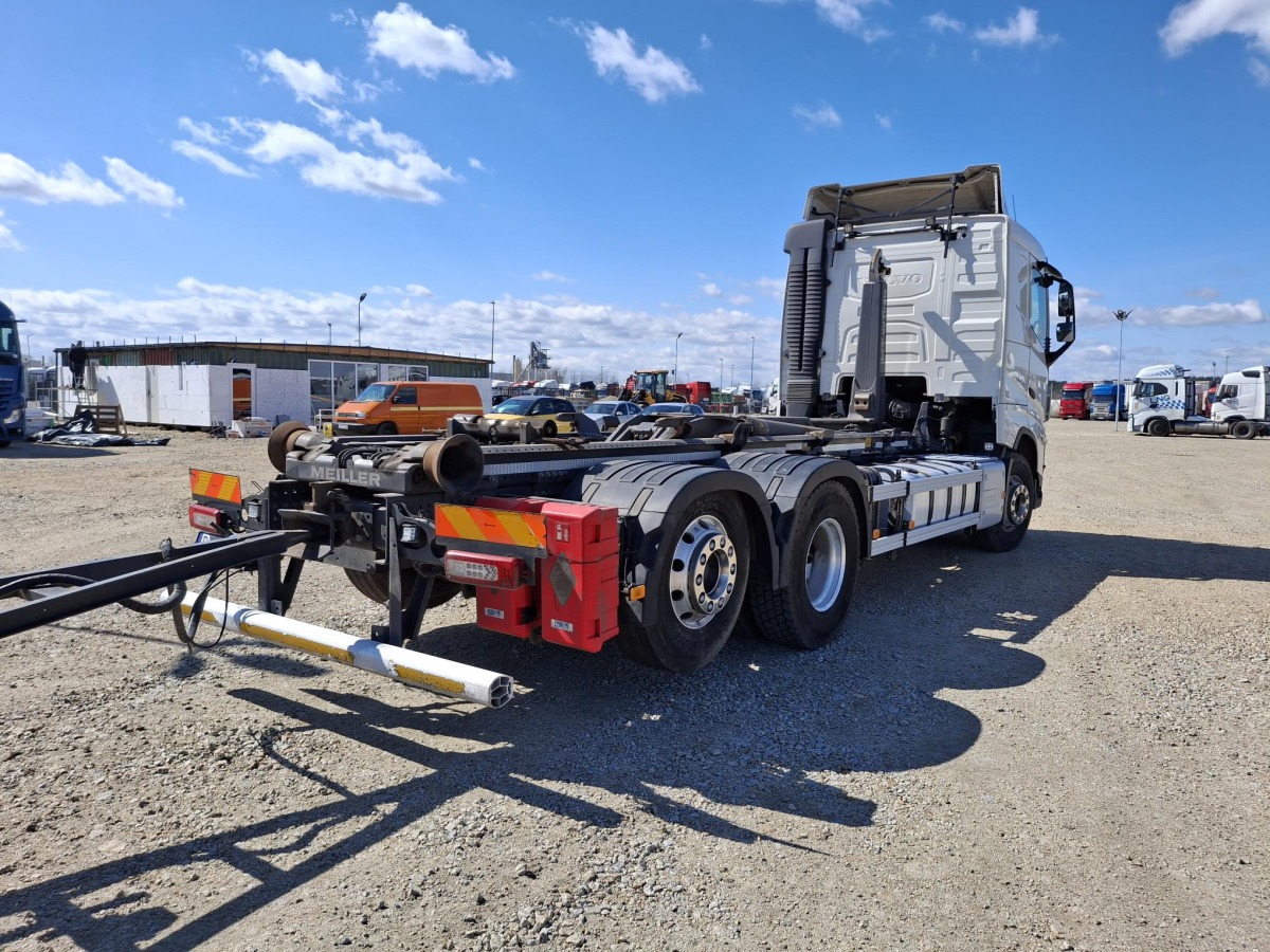 VOLVO FH HAKOWIEC - Мултилифт с кука камион: снимка 5 VOLVO FH HAKOWIEC - Мултилифт с кука камион: снимка 5
