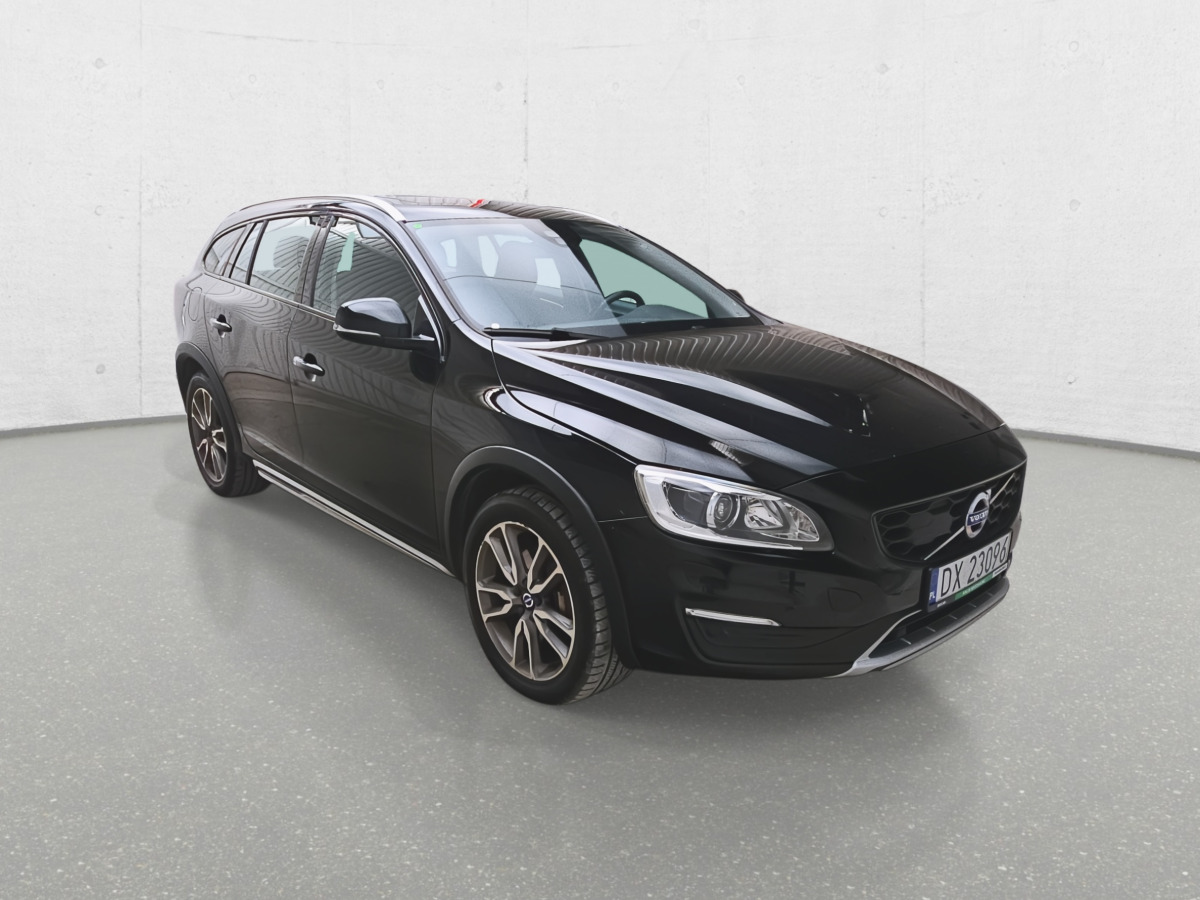 VOLVO V60 CROSS COUNTRY KOMBI - Лек автомобил: снимка 1 VOLVO V60 CROSS COUNTRY KOMBI - Лек автомобил: снимка 1