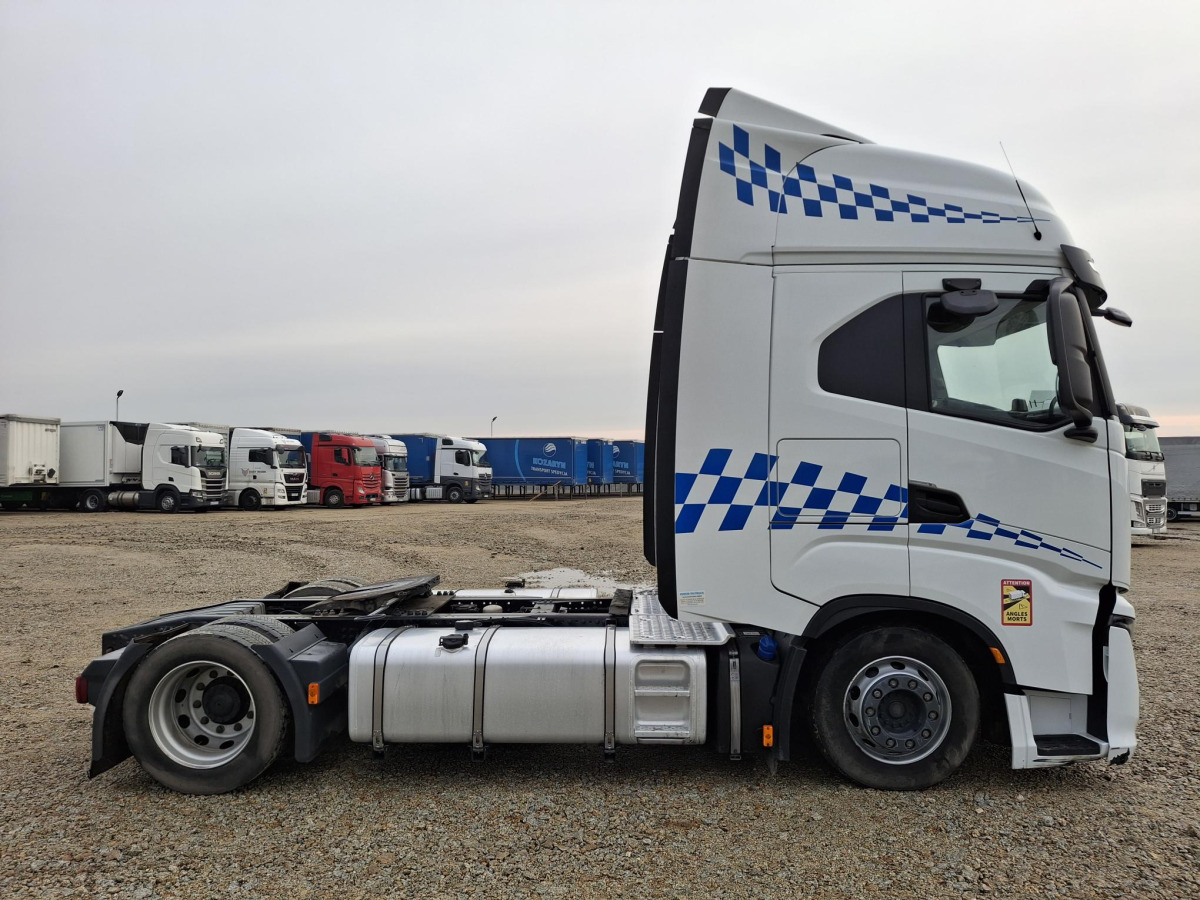 IVECO AS440ST/FP LT CIĄGNIK SIODŁOWY - Влекач: снимка 4 IVECO AS440ST/FP LT CIĄGNIK SIODŁOWY - Влекач: снимка 4