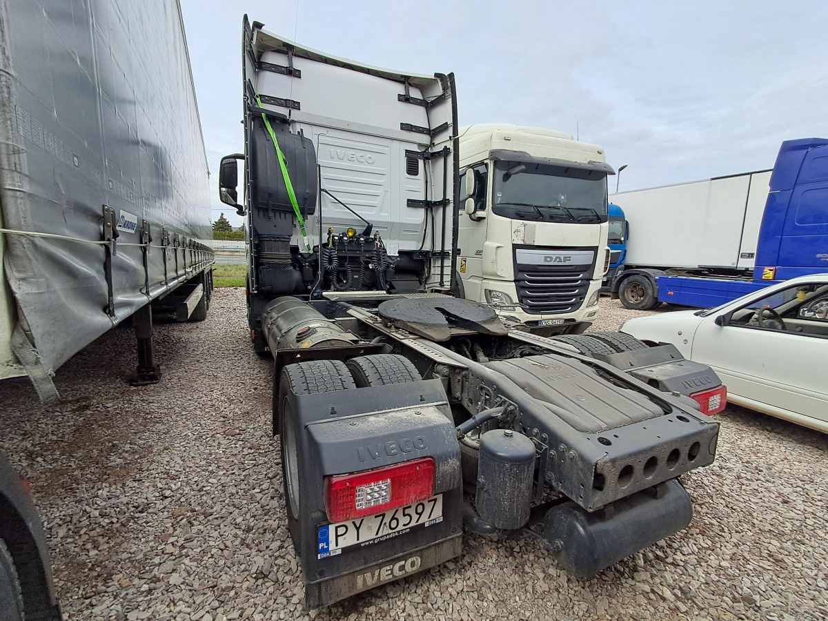 IVECO AS440ST/FP LT LNG CIĄGNIK SIODŁOWY - Влекач: снимка 5 IVECO AS440ST/FP LT LNG CIĄGNIK SIODŁOWY - Влекач: снимка 5